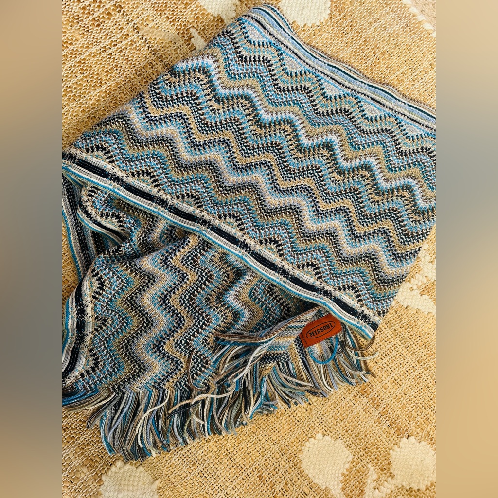 Authentic! Euc Missoni Scarf Blue Tassels Gorgeous!